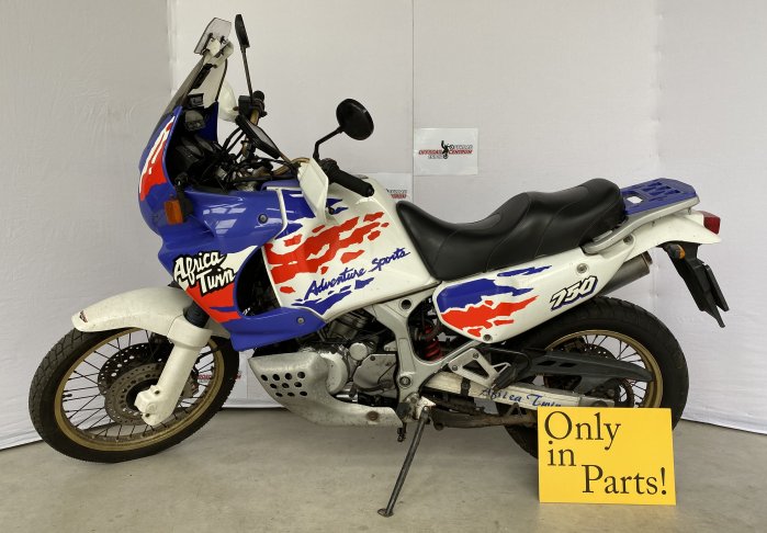 Honda XRV750 AfricaTwin RD07